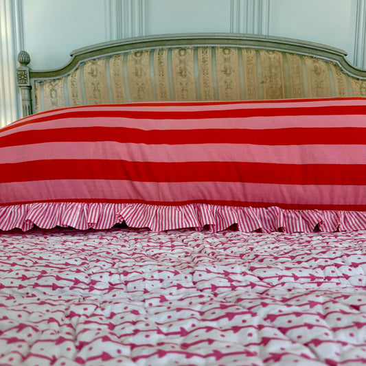 Cotton cushion striped with frill