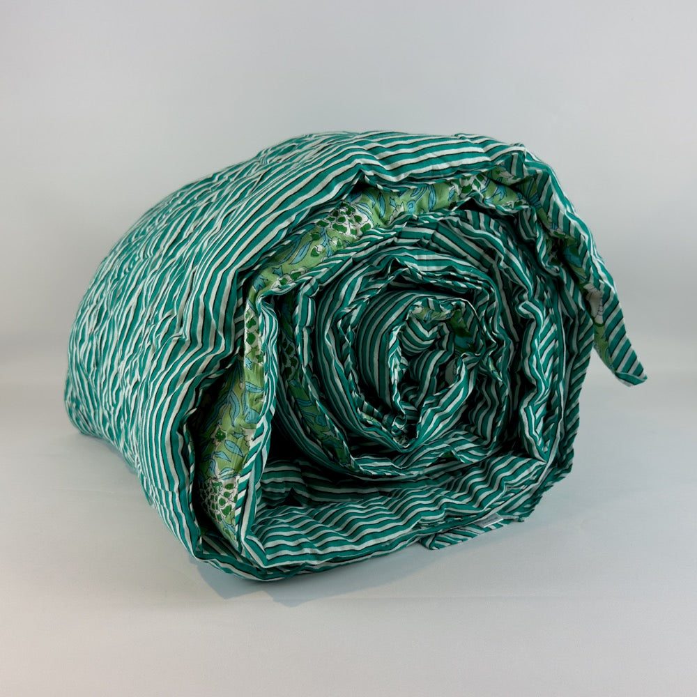 Floral and stripe double quilt - Green image 3