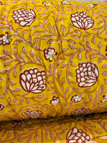 Floral and stripe double quilt - Yellow image 3
