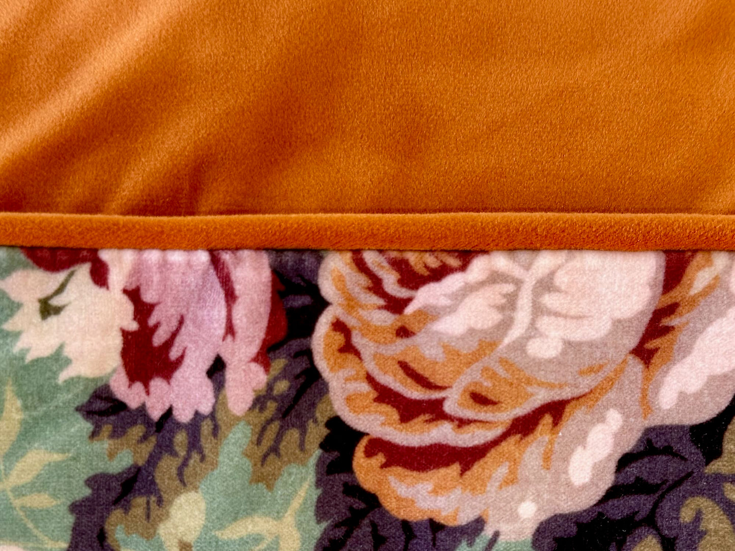 Green floral velvet  with orange velvet back image 8