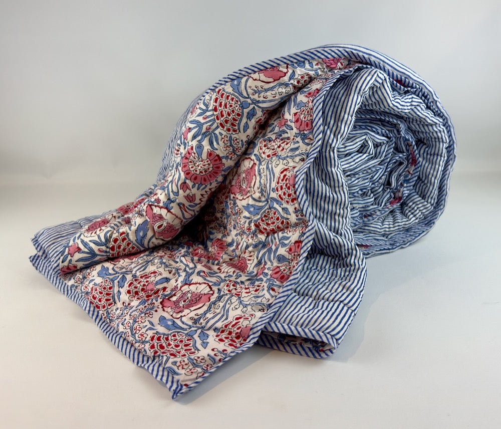 Floral and stripe double quilt - Blue image 6