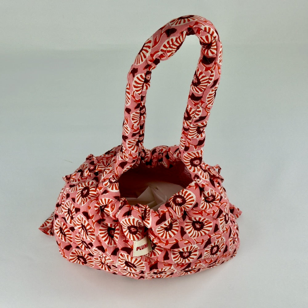 Quilted Plump wash bag - Red & pink image 1